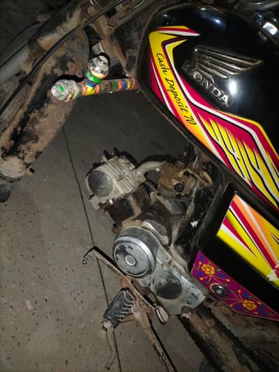 Honda CD 70 model 2020 karachi number plate