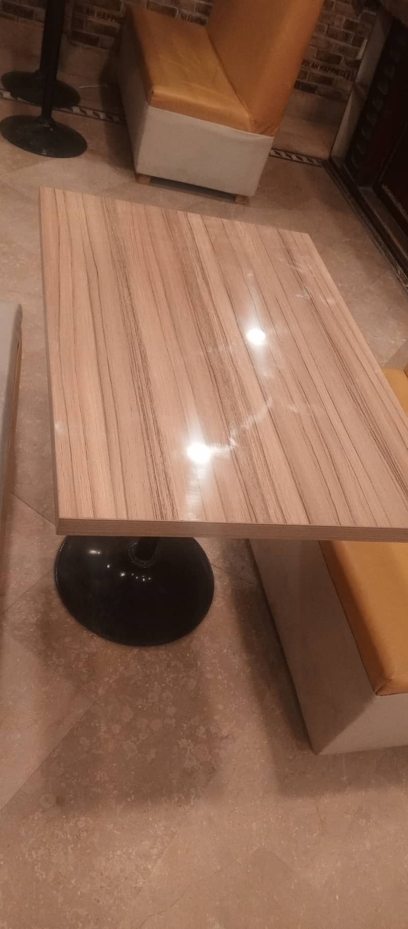Restaurant dining table & sofa 1