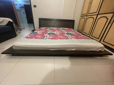 Habitt limited edition bed set with side tables  and molty foam