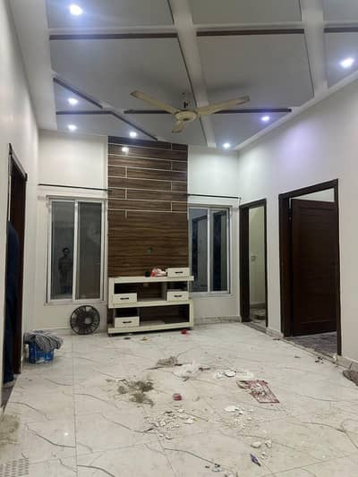 Beautiful upper Portion Separate door with gas(03277342171)