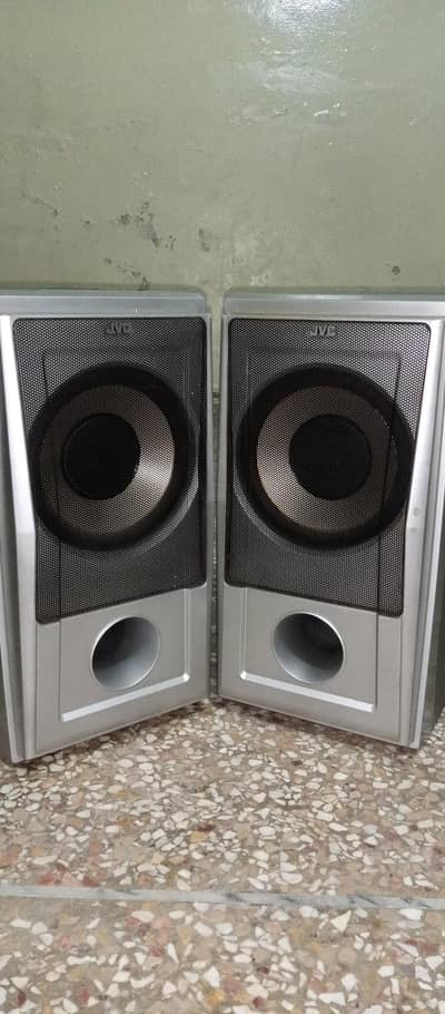 JVC subwoofer 8inch good sound oirignal japani 150watt150watt