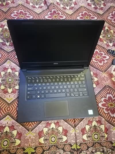 dell i7 7th generation 8Gb DDR4 120Gb ssd 500Gb hdd