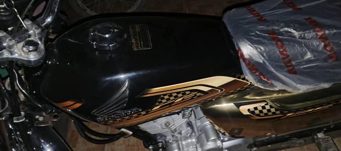 Golden edition exchange possible 125