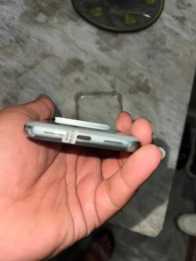 10/10 google pixel 8