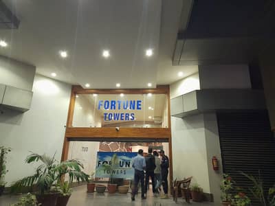 Main Shahra E Faisal Office On Rent