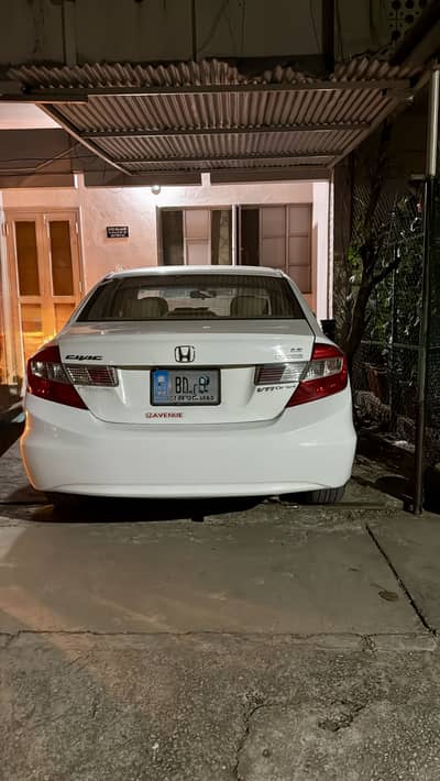 Honda Civic 2014 is up for sale well maintained car