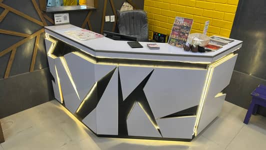 wooden 6x6 Counter For Sale Urgently