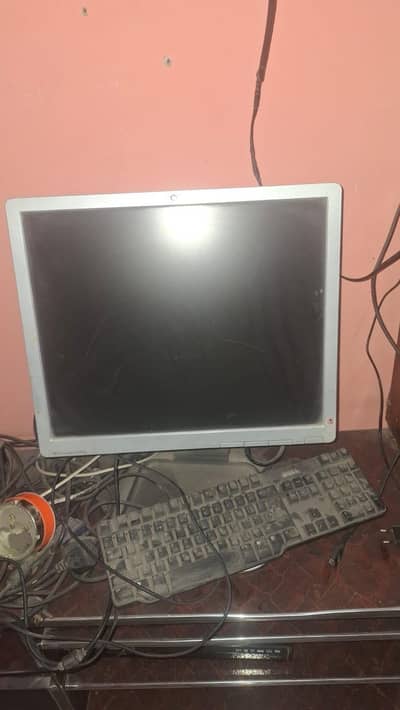Pc monitor for sale