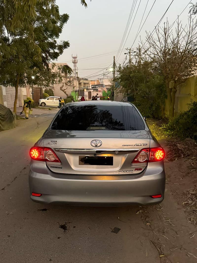 altis 2010 4