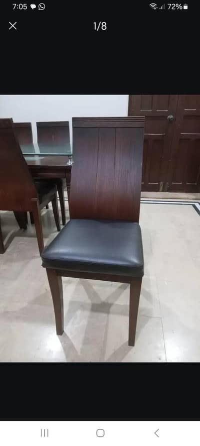 dinnig table with 6 chairs in oak wood for sale