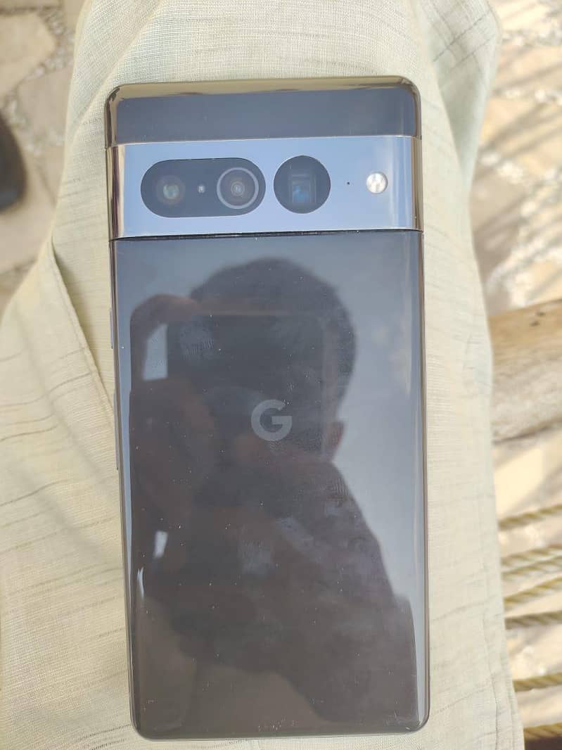 Google pixel 7 pro 2