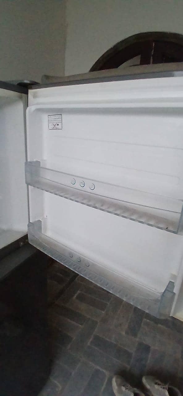 Fridge 3