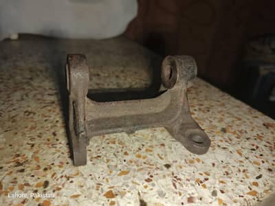 Suzuki Swift K12B Alternator Bracket – Original