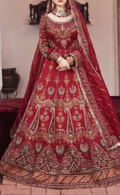 One time use lehenge