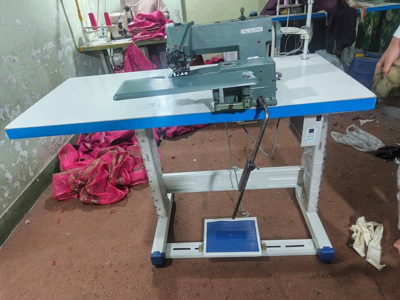 ایک ہفتہ سے کم استعمال ہوئی ہیں بلکل نیو مشین ہے 5