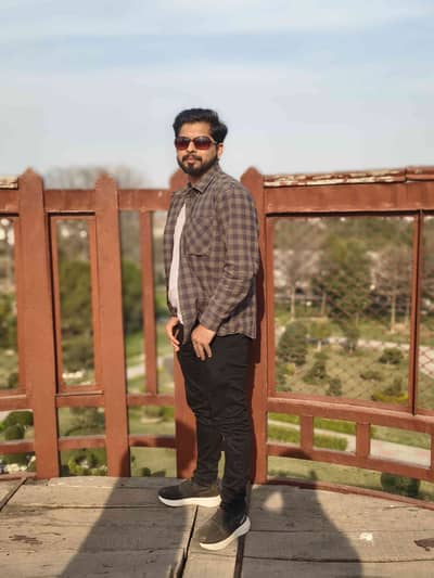 Mehar Usama Akbar