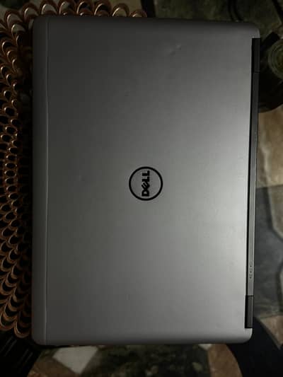 Dell latitude E7440