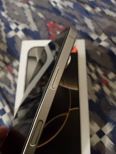 Iphone 16 pro batt health 100% hain