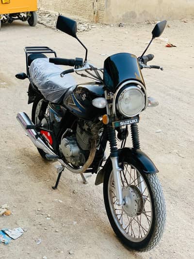 Suzuki GS 2014#0/3/1/7/0/0/2/4/6/2/9