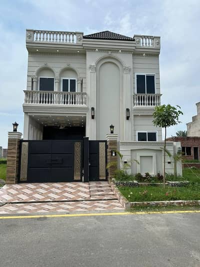 5 MARLA BRAND NEW HOUSE FOR RENT