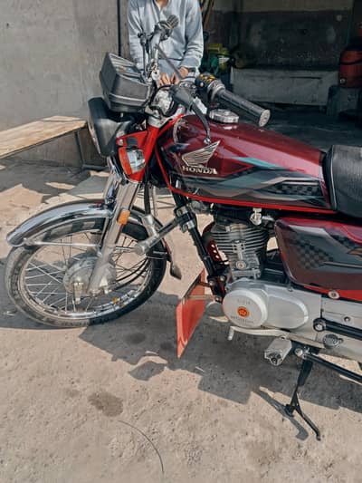 Honda CG 125 2024/2026