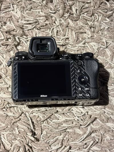 z7 ii 10 by 10 condition original battery original charger box