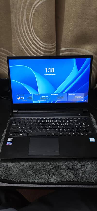 Gaming laptop core i7 9th generation / mouse japan