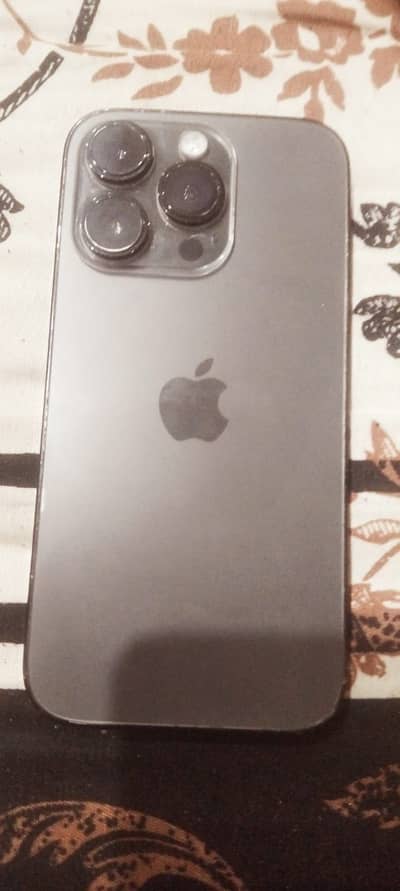 Urgt SL. 0/3/3/2/3/0/4/4/0/0/5whtsap 128gb no any isu in phon 70/helth