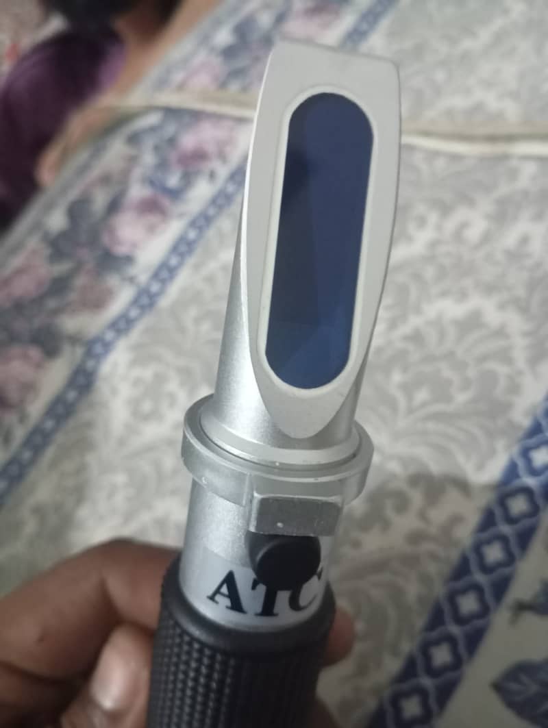 handheld refrectrometer 0