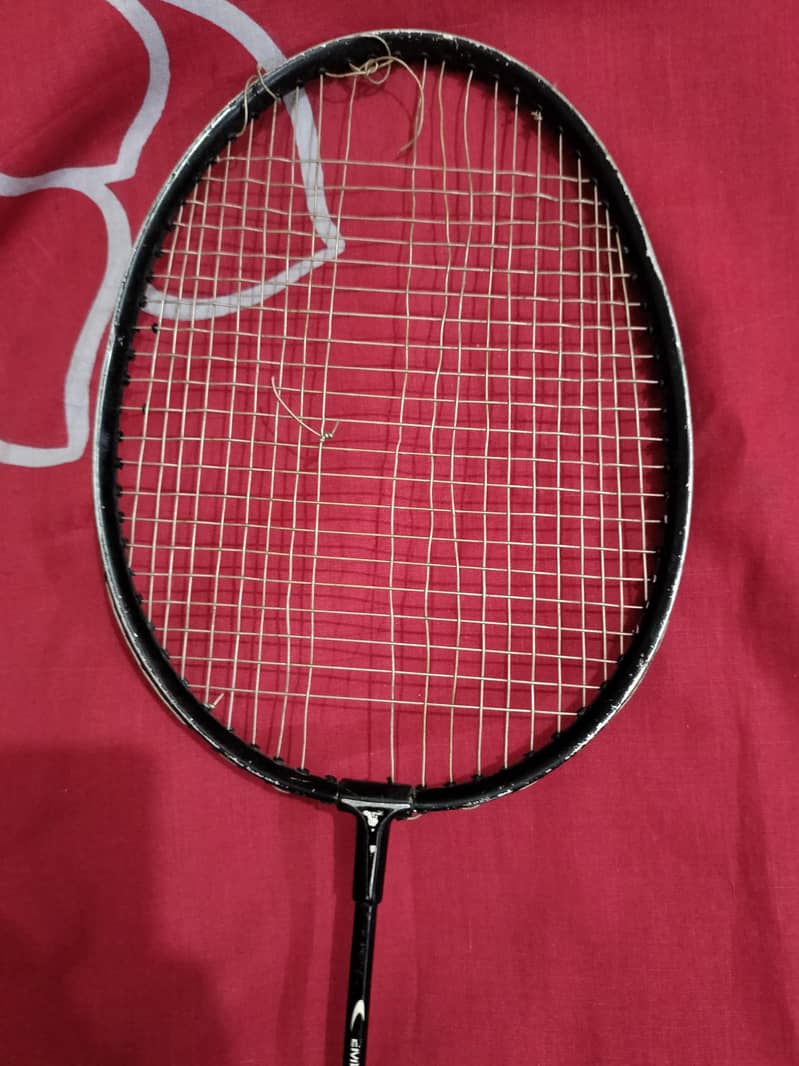 2 Rackets badminton 3