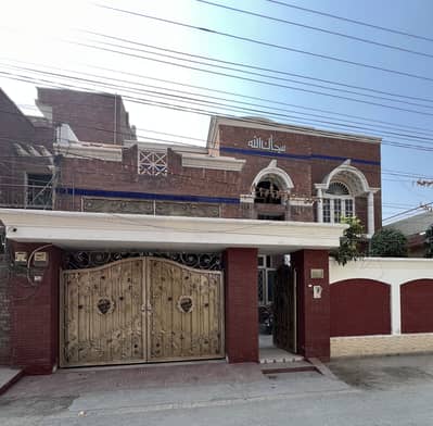 10 Marla Furnished Vip House