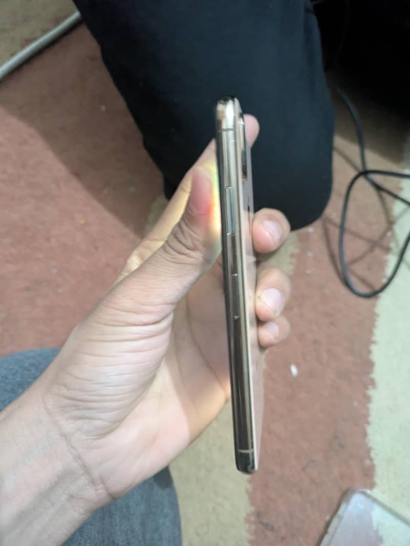 e sim working 64gb 1