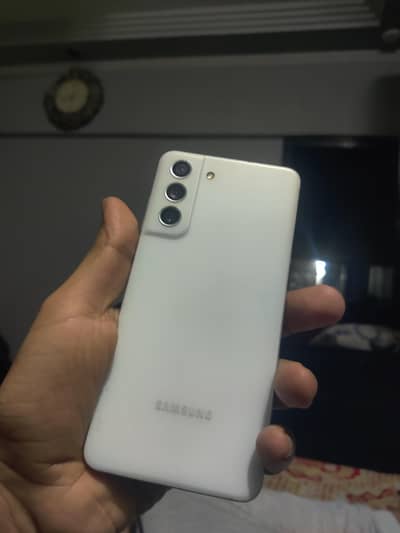 Samsung Galaxy S21FE Dua Sim Official PTA Approved (READ FULL AD)