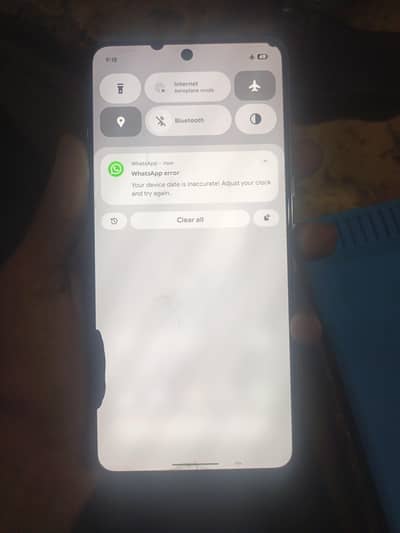 pixel 8 pro doted panel  3 dot