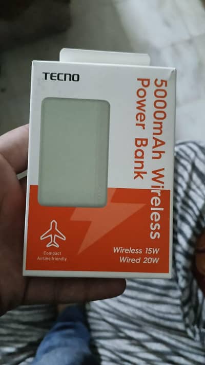 TECNO 5000mAh Wireless Power Bank – Compact & Airline Friendly