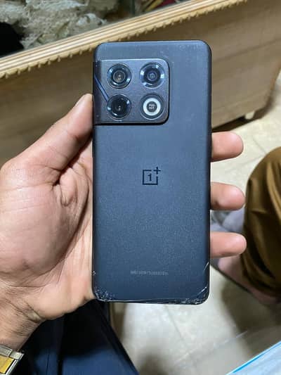 one Plus 10 pro 5G phone  exchange possible
