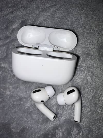 Apple AirPods pro 1st gen