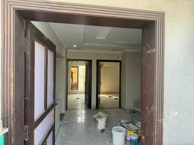 FOR GIRLS. 2ND FLOOR 2 BED UPPER PORTION FOR RENT