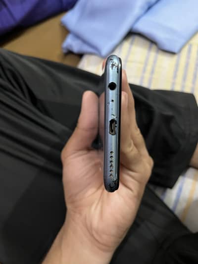 Infinix hot 10 4gb 64gb approved with box