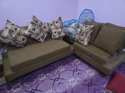 colour drk came born