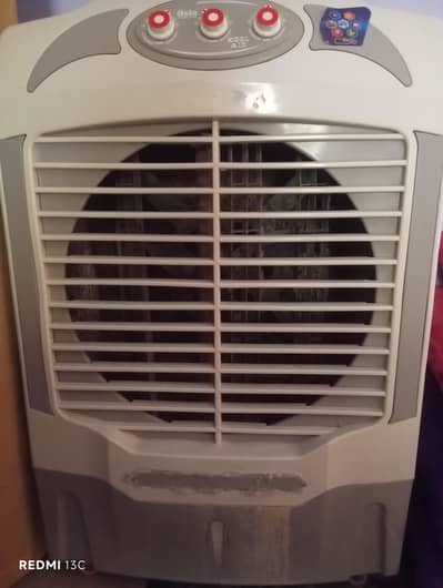 almost 1 years Use kiya hai