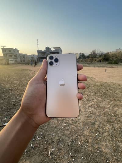 iPhone 11 Pro Max total genuine Non pta factory unlock