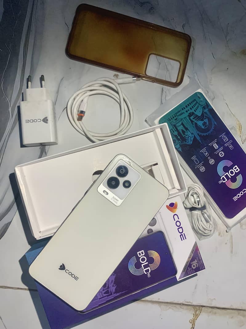 Dcode Bold 3 Pro | 16/128 | AMOLED Display 1