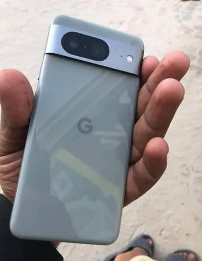 Google pixel 8