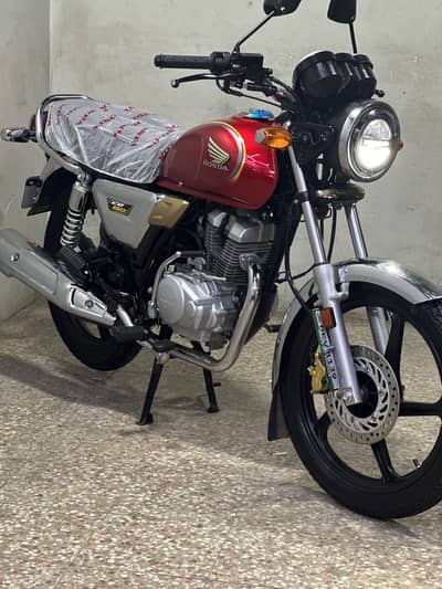 Honda cg150f 2026 model ( 600 used only )