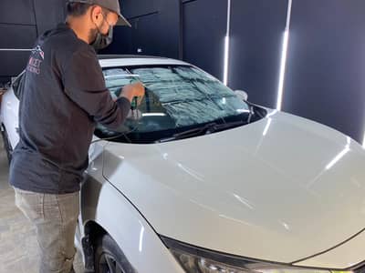 Windscreen Polishing & Scratch Removal
