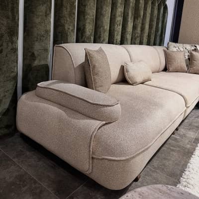 sofa repair / fabric change / old bed cushion / furniture polish