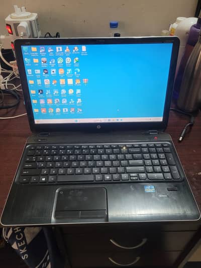 HP ENVY M6 CORE i5 (2.3) 12GB ram 1TB HDD