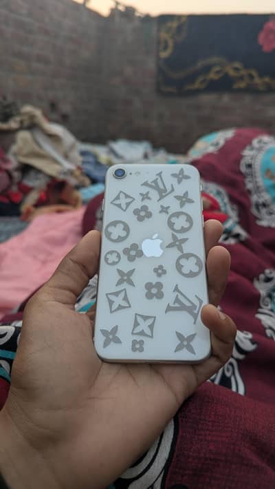 iphone se2020 03266013068 watseep onlae pless