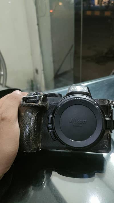 NIKON Z5 BODY WITH 40MM